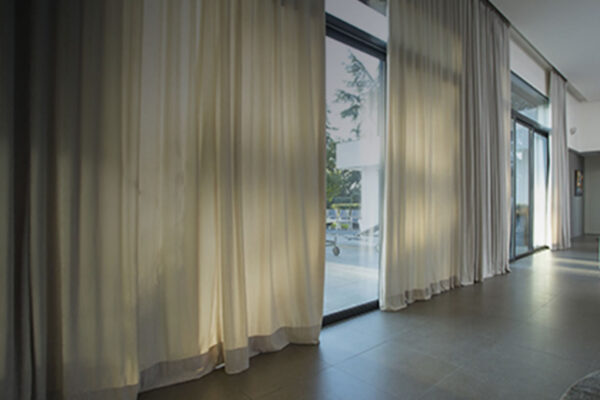 Rideau pare soleil Idesign